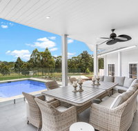 Hamptons on Figtree - C Tourism