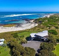 HEARN'S BEACH HOUSE - C Tourism