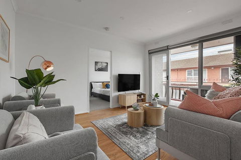 Heart Of Ormond Apartment By Ready Set Host - C Tourism 0