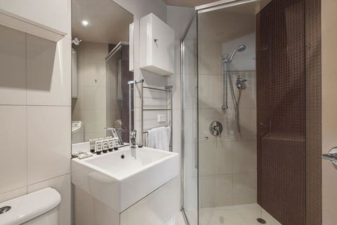 Heart Of Sandringham Apartment By Ready Set Host - C Tourism 3
