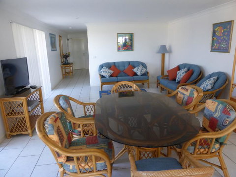 Hi Surf Unit 4, 92 Head St, Forster - C Tourism 3
