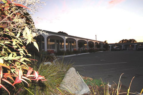 Hi Way Motor Inn - C Tourism 2