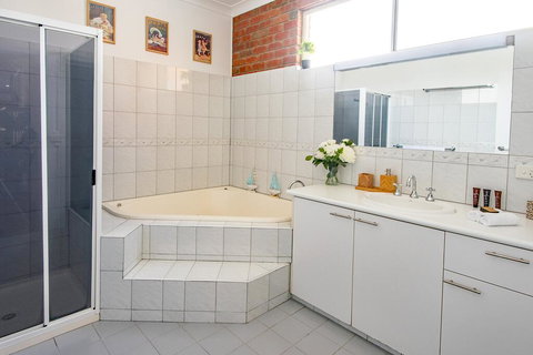 High Tide Five Star Appartment - C Tourism 2