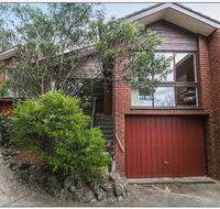 Holiday Home in the Heart of Anglesea - C Tourism