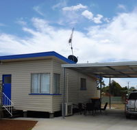 Holiday House Clermont - C Tourism