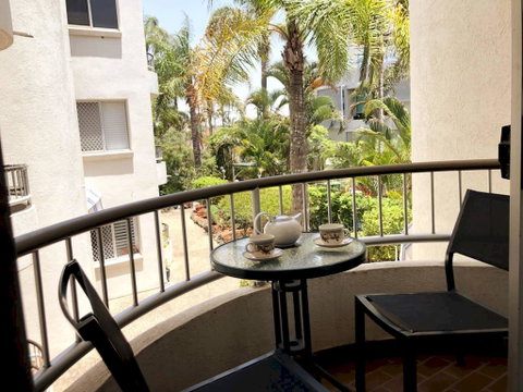 Holiday Unit By The Beach With Pool - C Tourism 1