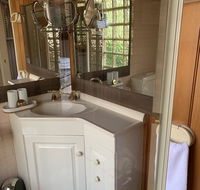Holly Cottage - C Tourism