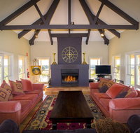 Holman Estate - C Tourism