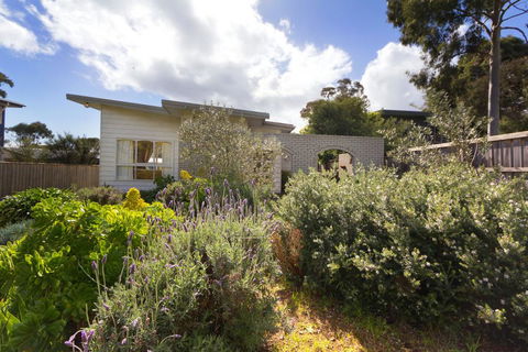HOME SWEET HOME - MOUNT MARTHA - C Tourism 1
