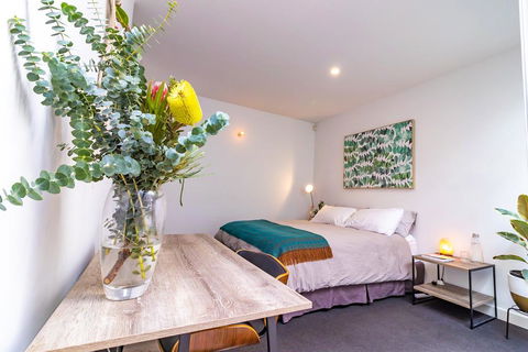 Homestay In The Heart Of Fitzroy - Walk To CBD - C Tourism 0