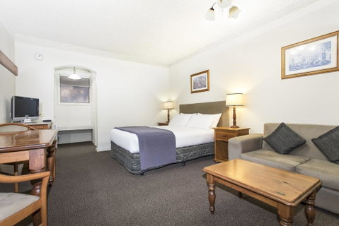Hotel Bruce County - C Tourism 1