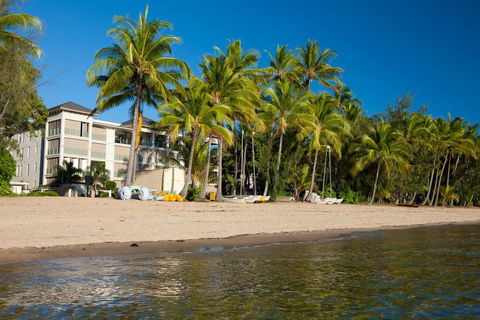 Island Views - C Tourism 0