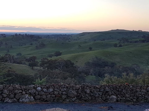 Jinji's Edge Escape - C Tourism 1