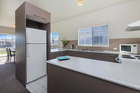 Julieanne - South Beach Home Made For Families - C Tourism 3