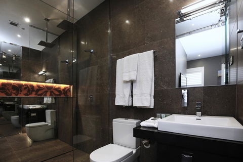 Junction Hotel - C Tourism 1