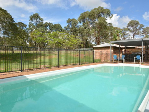 Just Listed Blaxlands Homestead - The Very Best Location In The Valley, Walk To Everything - C Tourism 0