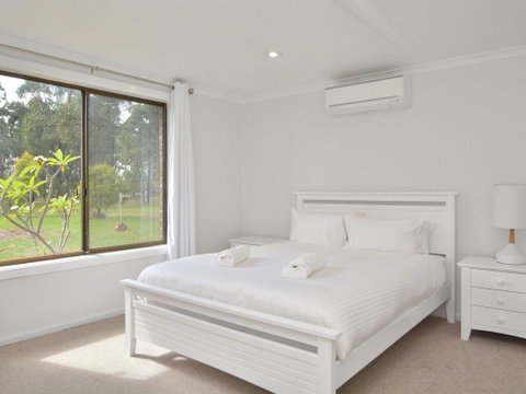 Just Listed Blaxlands Homestead - The Very Best Location In The Valley, Walk To Everything - C Tourism 2