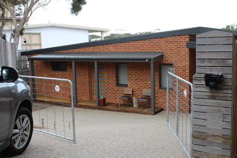 Kanburra House - C Tourism 1