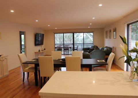 Kanburra House - C Tourism 0