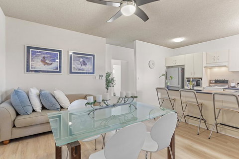 Kiah Unit 14 53 Victoria Parade - C Tourism 3