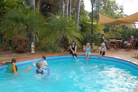 Kingaroy Holiday Park - C Tourism 0