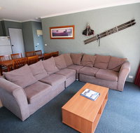 Kirwan Apartment 18 - Large Jindabyne Apartment - C Tourism