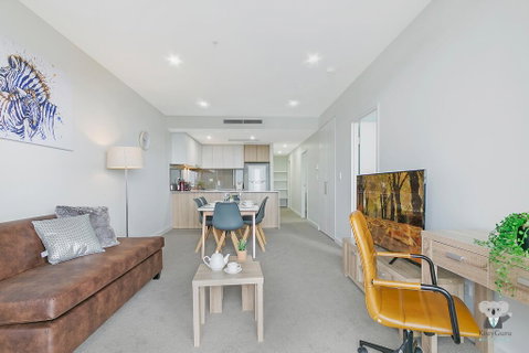 KOZYGURU PARRAMATTA CBD LUXURY 2 BED APT + FREE PARKING NPA011 - C Tourism 0