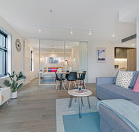 KOZYGURU WOLLI CREEK KOZY 1 BED APT SYDNEY AIRPORT  SYDNEY CBD NWC020 - C Tourism