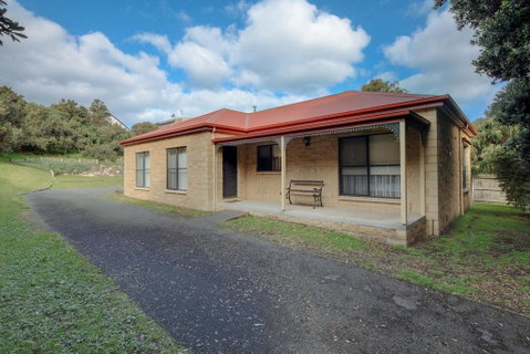 Kurrawa - Near East Beach - C Tourism 0