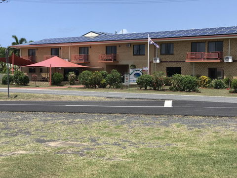 Kurrimine Beach Motel - C Tourism 0