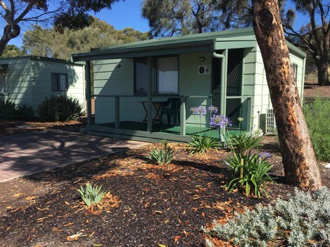 Lake Albert Caravan Park - C Tourism 0
