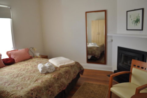 Lambert Estate Retreat - C Tourism 3