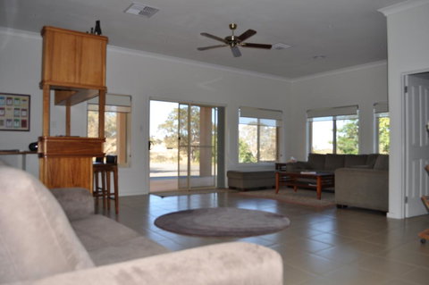 Lambert Estate Retreat - C Tourism 2