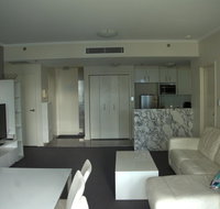 Large 2 Bedroom Apartment in World Square Sydney CBD - C Tourism