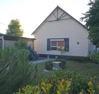 Large 6-Bedroom House with Wifi  Netflix Close to Singleton CBD Hunter Valley - C Tourism