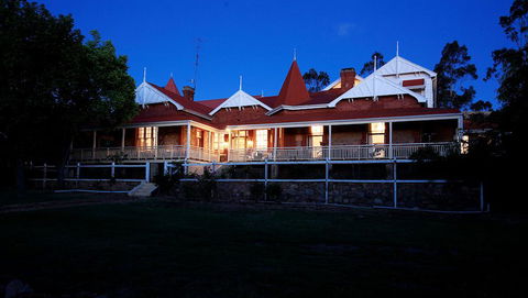 Laurelville - C Tourism 0