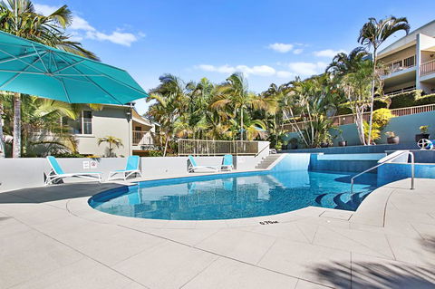 Lennox Beach Resort - C Tourism 0