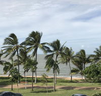 Lighthouse Apartments on The Strand - C Tourism