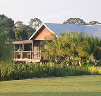 Lilies Luxury Retreats - C Tourism