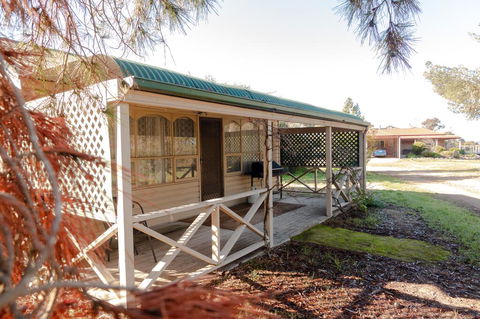 Limestone Cottage - C Tourism 0
