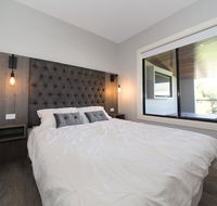Luxury on Lewis - 6 Lewis Road - C Tourism