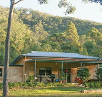 Lyrebird Studio Hideaway in the Watagans - be at one with nature - C Tourism