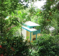 Magnetic Reef Apartments Unit 3 - C Tourism