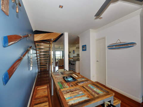 Magnificent Views - Mariners Mark - C Tourism 1