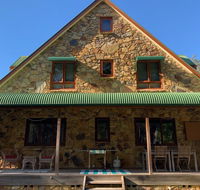 Maino Gabuna Retreat Urunga Beach and peaceful Bushland - C Tourism