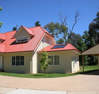 Maple House - The ideal retreat for family and friends. - C Tourism