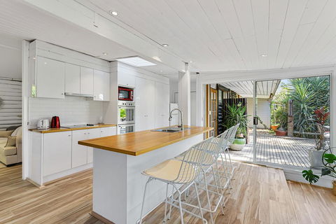 MARTHA COTTAGE - MT MARTHA - C Tourism 2