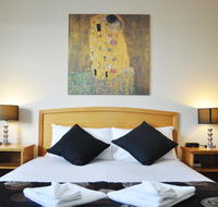 Meadowbrook Hotel Brisbane - C Tourism