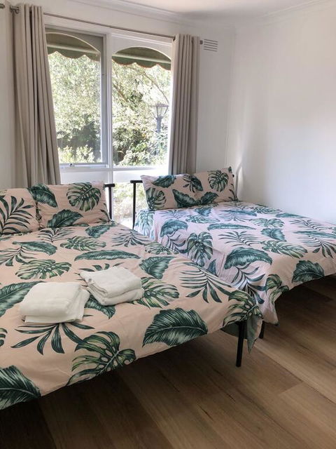 Melbourne Short Stay - Nunawading Station - Nunawading - C Tourism 1