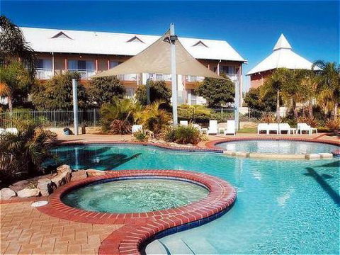 Mercure Bunbury Sanctuary Golf Resort - C Tourism 3